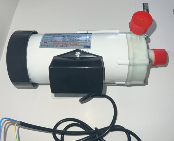 AIR CONDITIONING CIRCULATION AND SEA WATER MD-40RM