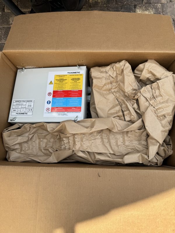 CONDARIA DFV18 230/1/50-60 – BTU 17500 - Image 2